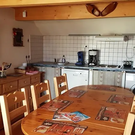 St Pons /barcelonnette Apartment *